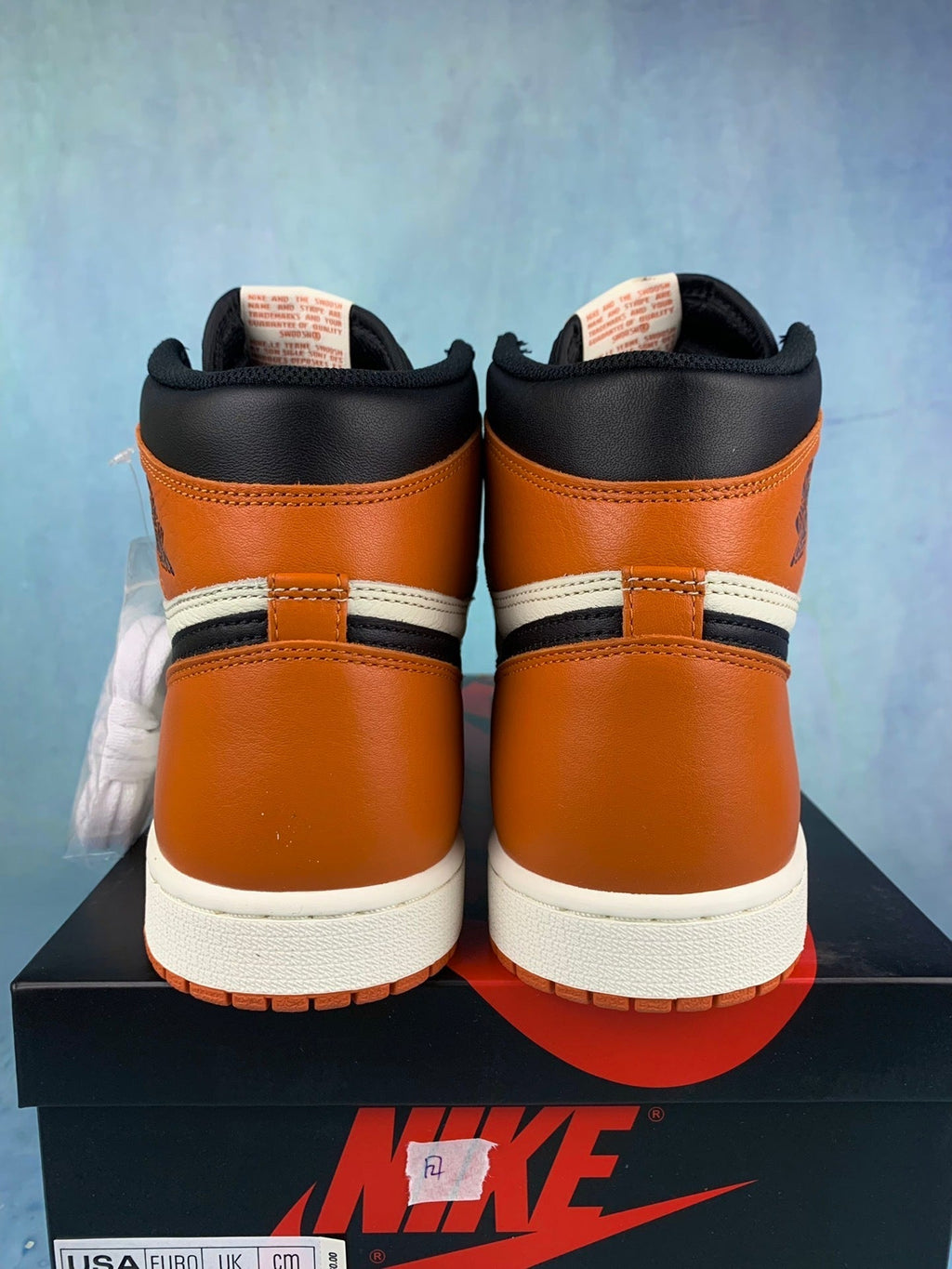 Air Jordan 1 High Black Shattered Backboard 555088-005 Unisex Sneakers