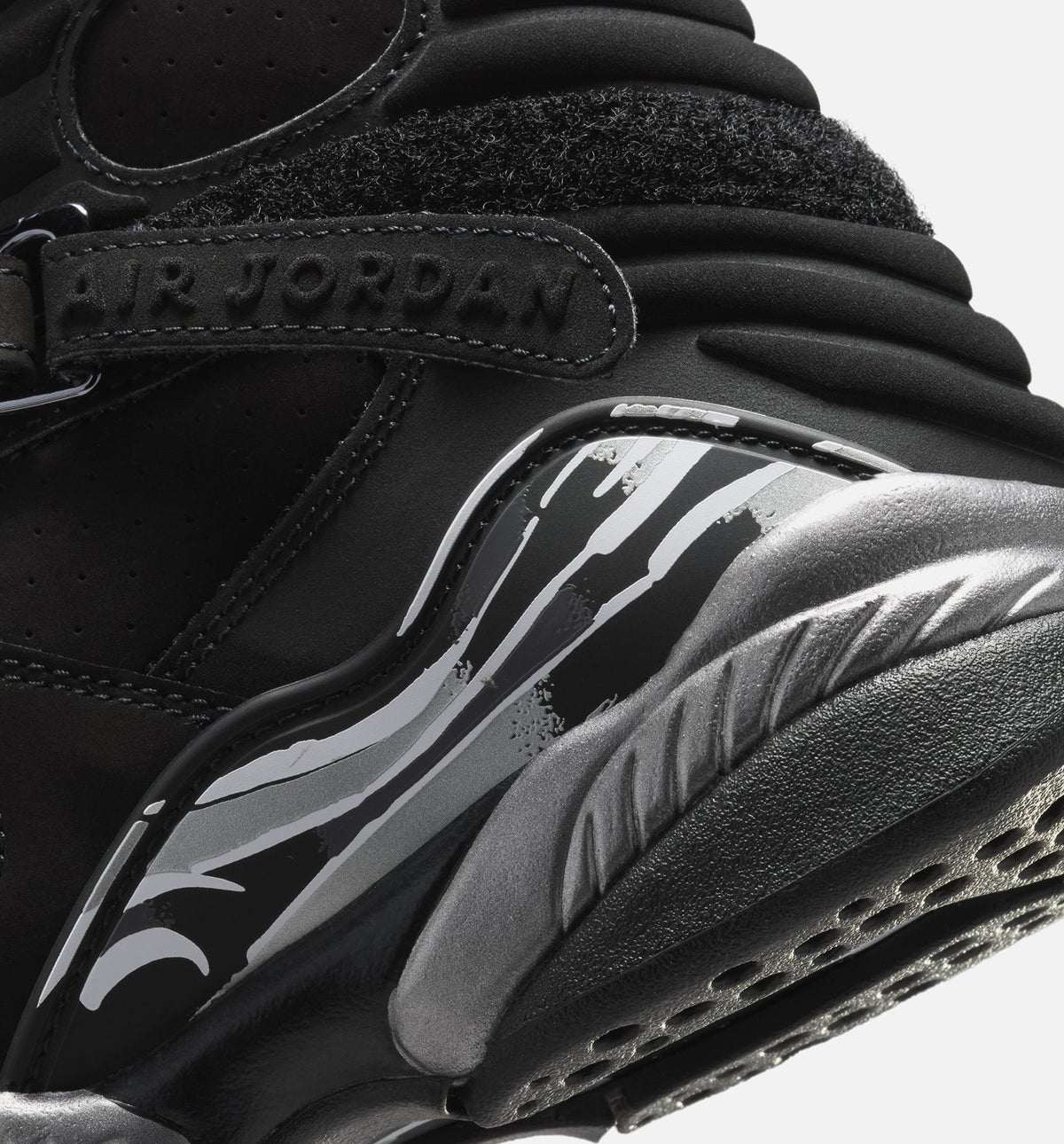 Air Jordan 8 Retro Chrome Black and Light Graphite Grade School Sneakers - Black/White/Light Graphite