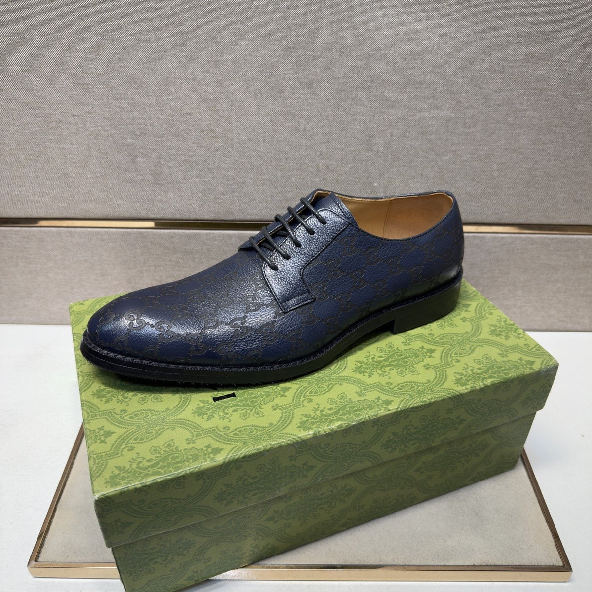 Gucci Men's Navy Lace-Up Shoes