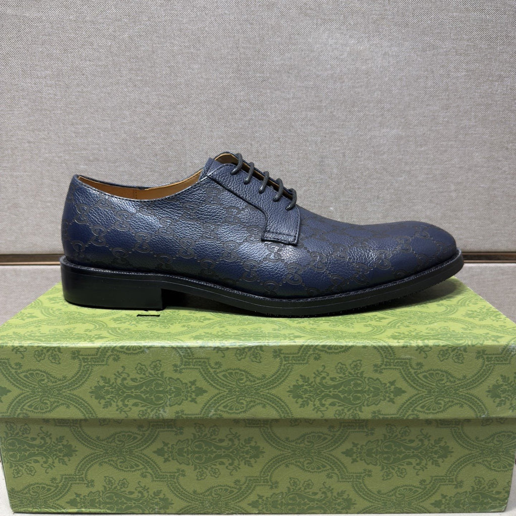 Gucci Men's Navy Lace-Up Shoes