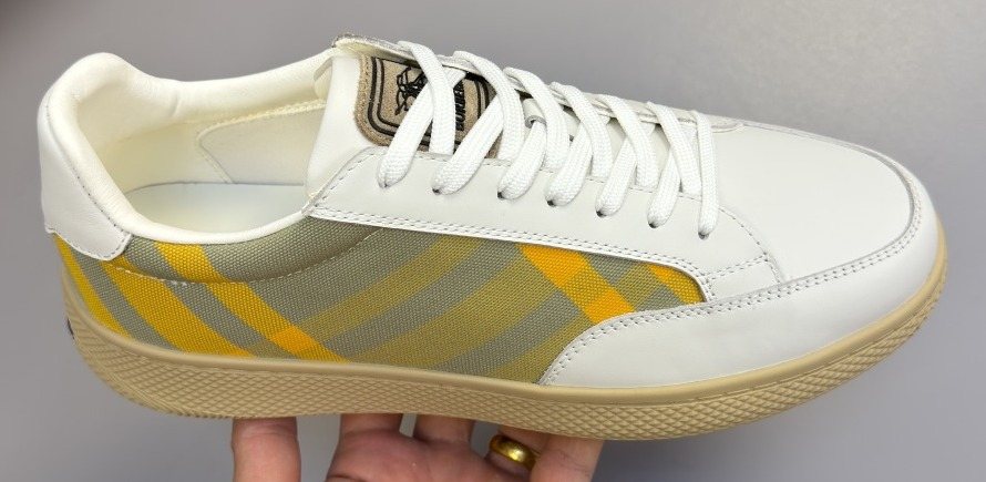 Burberry Check-Panel Low-Top Sneakers