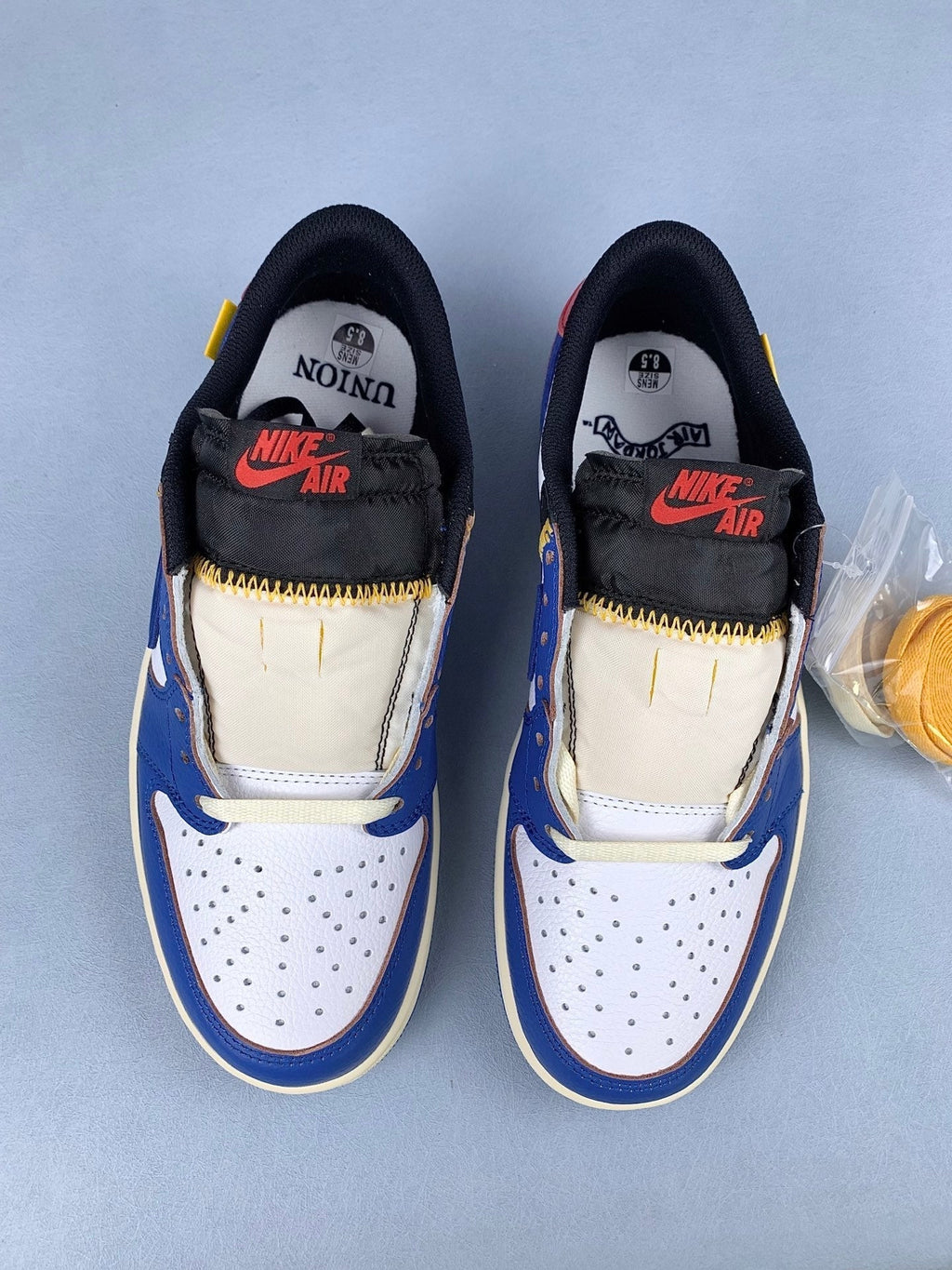 Air Jordan 1 Low un Color-blocked Blue Unisex Sneakers HQ6998-146